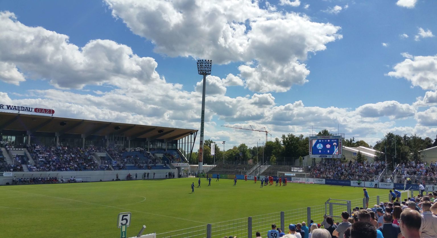 キッカーズスタジアム